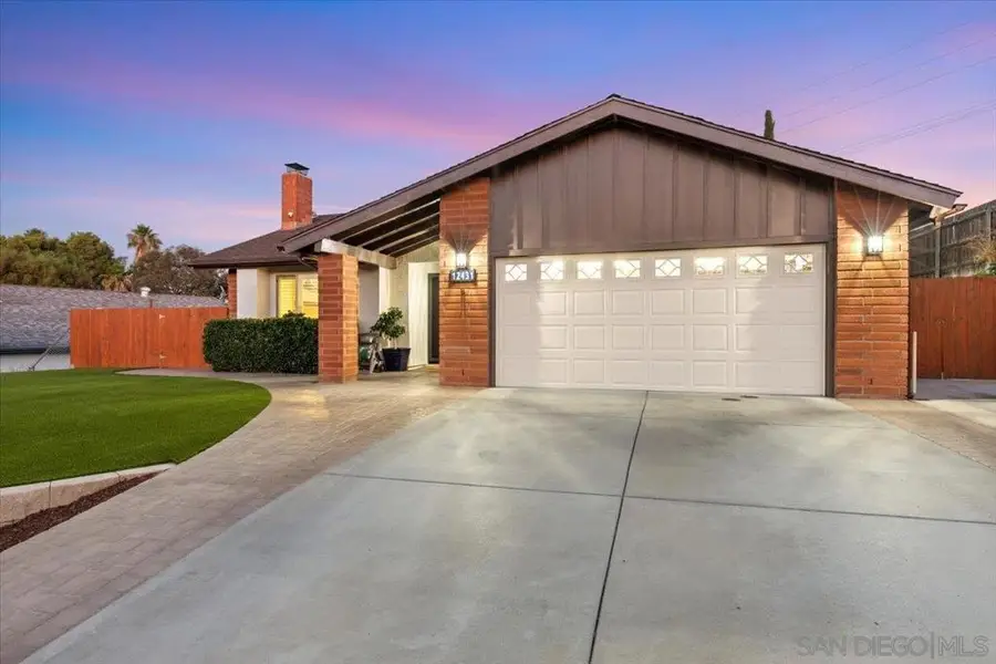 12431 Ridgeton Dr, Lakeside, CA 92040 - Image #2