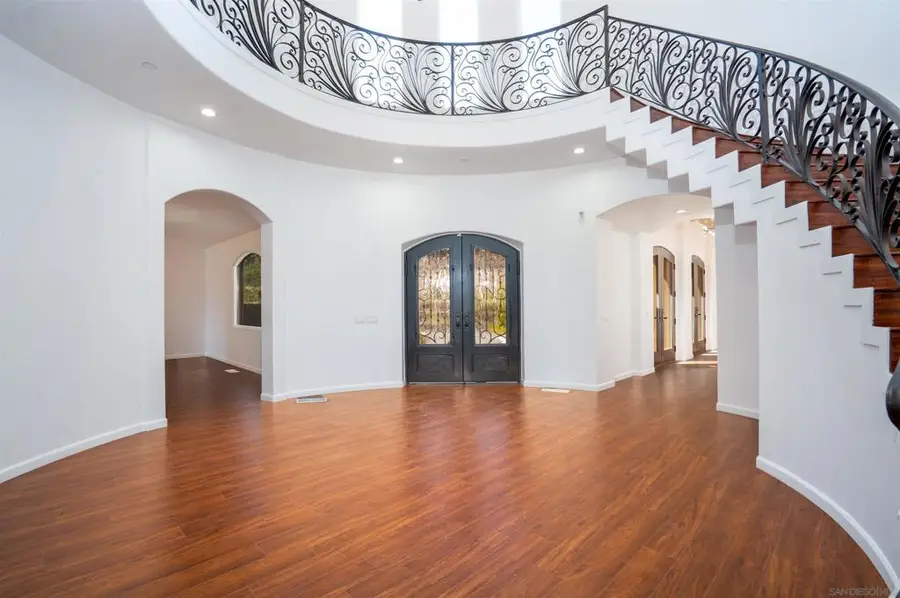 3034 Mountain View Dr, Escondido, CA 92027 - Image #3