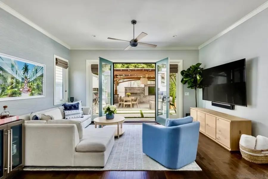 6411 Dowling Dr, La Jolla, CA 92037 - #2