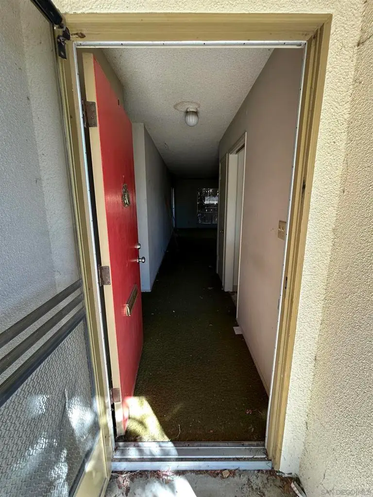 1638 La Tierra Ln, San Marcos, CA 92078 - Image #3