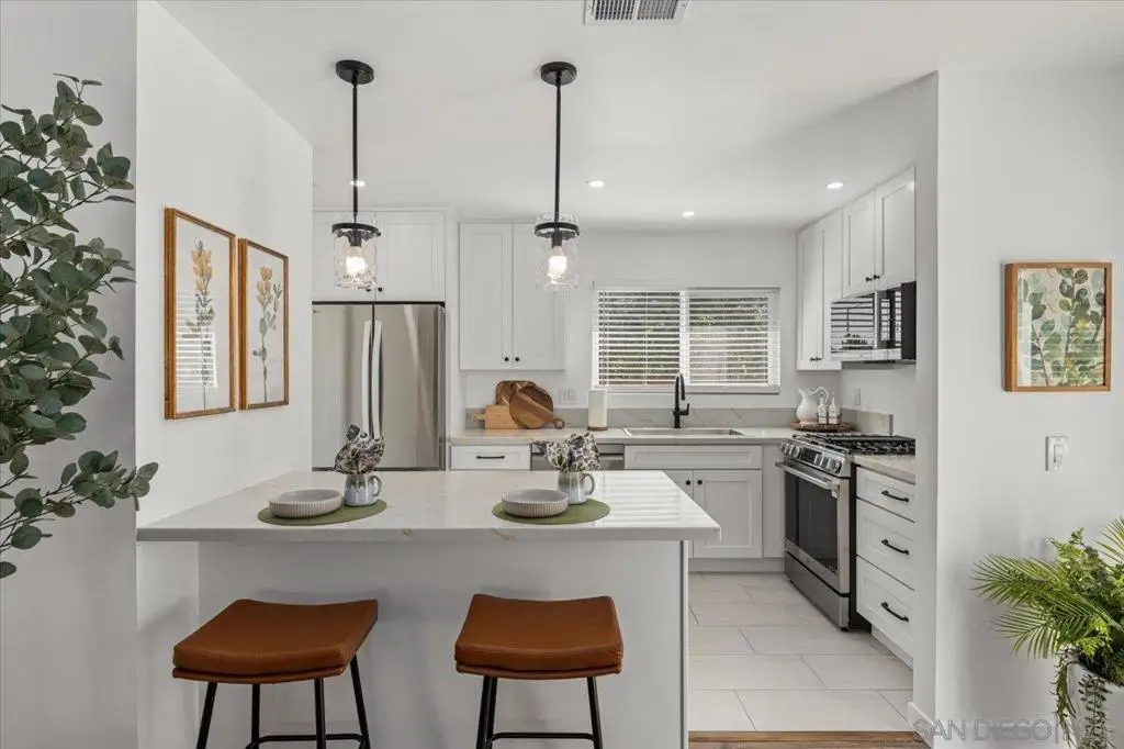 4617 Westridge Dr, Oceanside, CA 92056 - Image #1