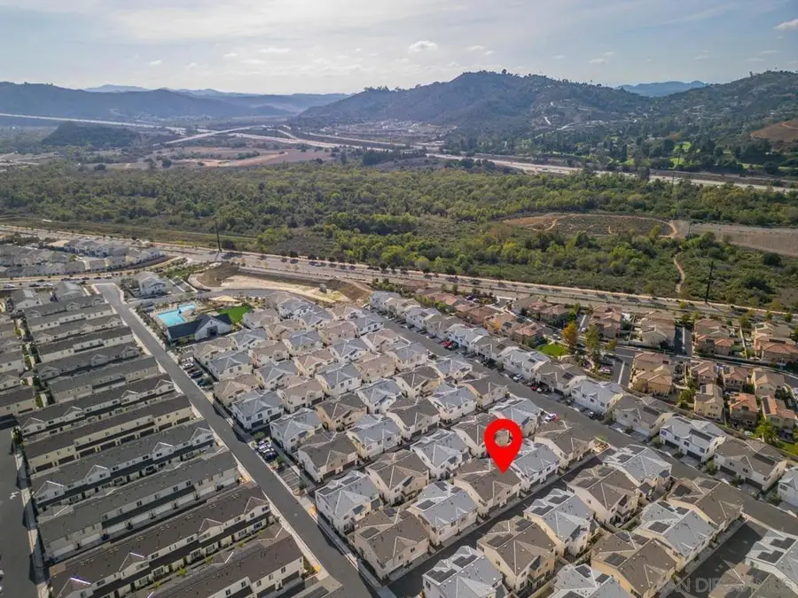 219 Canopy Trails Place, Fallbrook, CA 92028 - Image #2