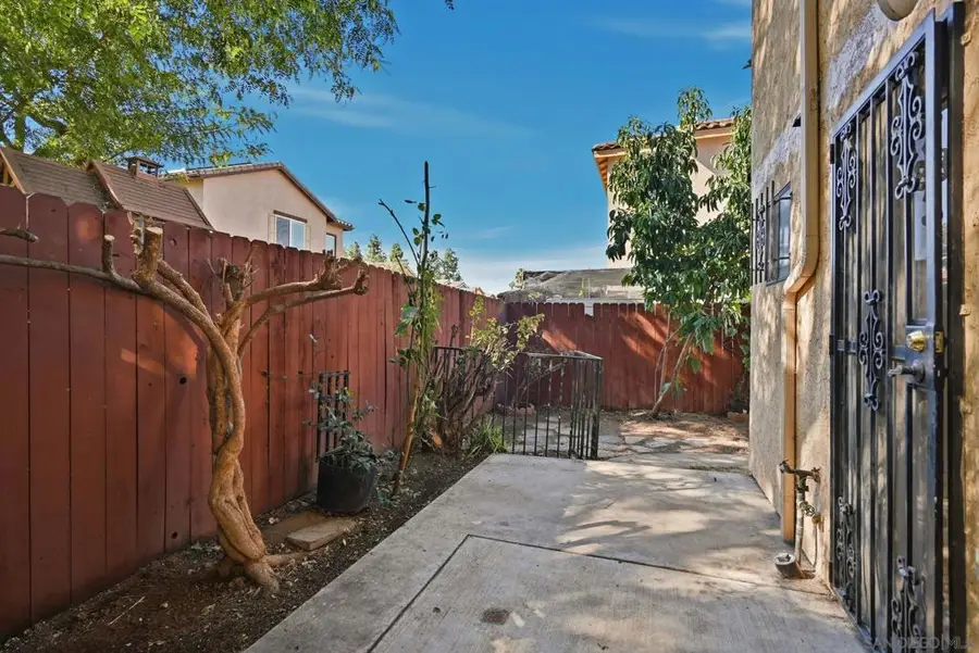 606 S Mollison Ave #A, El Cajon, CA 92020 - #3