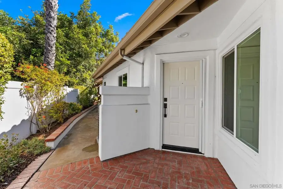 4946 Alicante Way, Oceanside, CA 92056 - Image #3