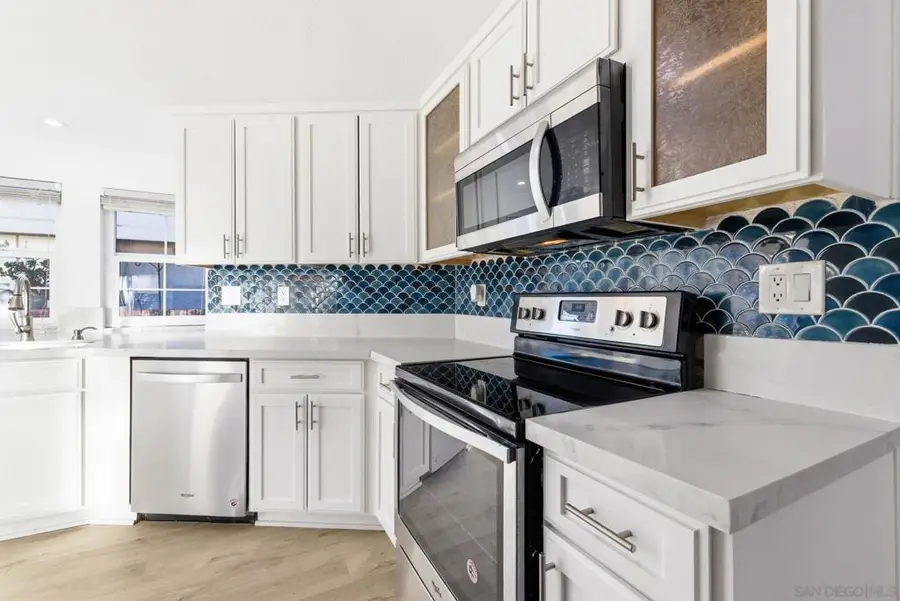 15905 Avenida Villaha #80, San Diego, CA 92128 - Image #3