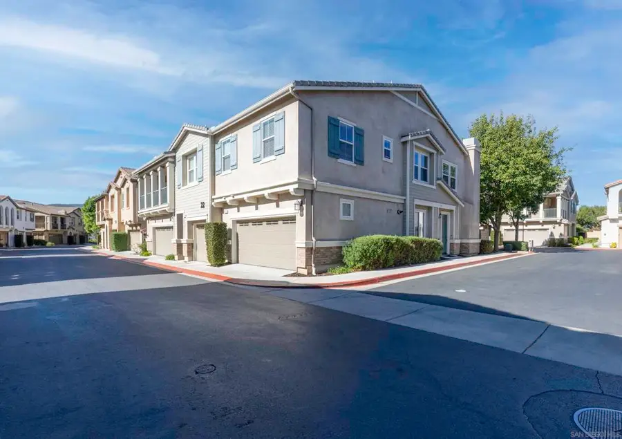 42921 Avenida Amistad, Temecula, CA 92592 - Image #2