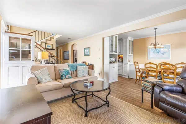 1064 Isabella Ave, Coronado, CA 92118