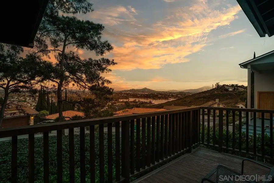 6346 Ridge Manor Avenue, San Diego, CA 92120 - Image #3