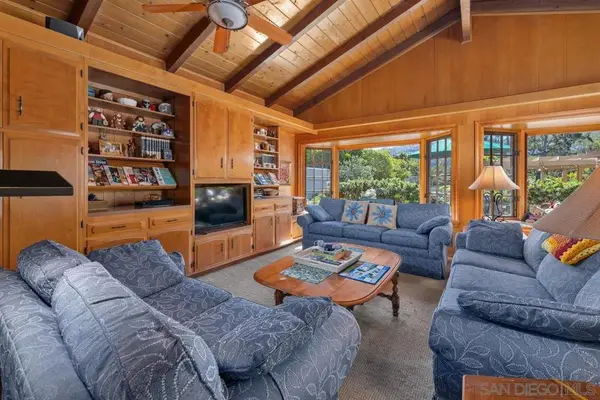 2321 Vallecitos, La Jolla, CA 92037