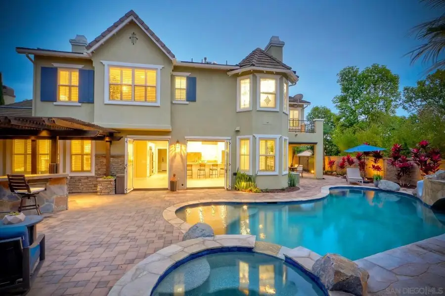 7327 Circulo Papayo, Carlsbad, CA 92009 - Image #3