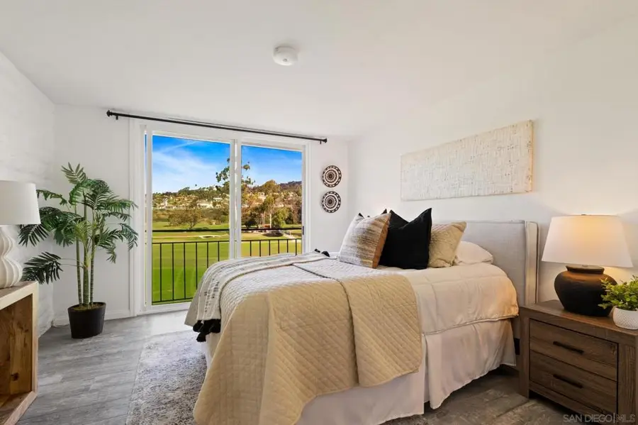 2544 Navarra Drive 17 #17, Carlsbad, CA 92009 - Image #3