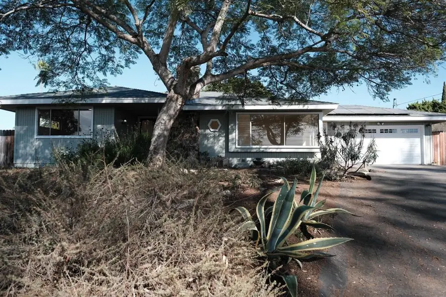 2345 Alta Vista Dr, Vista, CA 92084 - Image #2