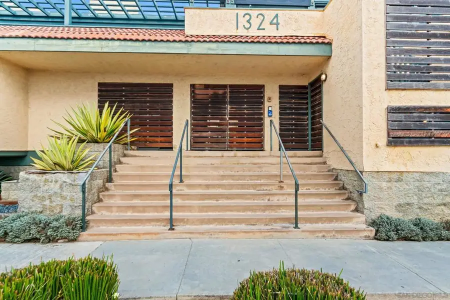 1324 S Pacific St #4, Oceanside, CA 92054 - Image #2