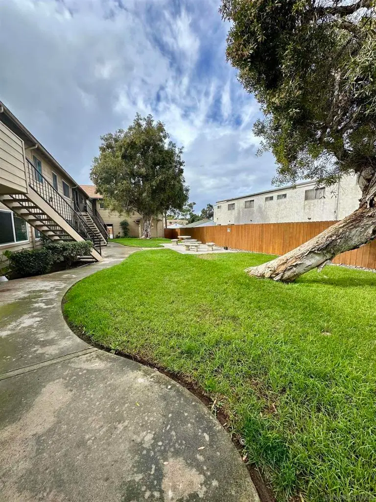 1274 Holly Ave, Imperial Beach, CA 91932 - Image #1