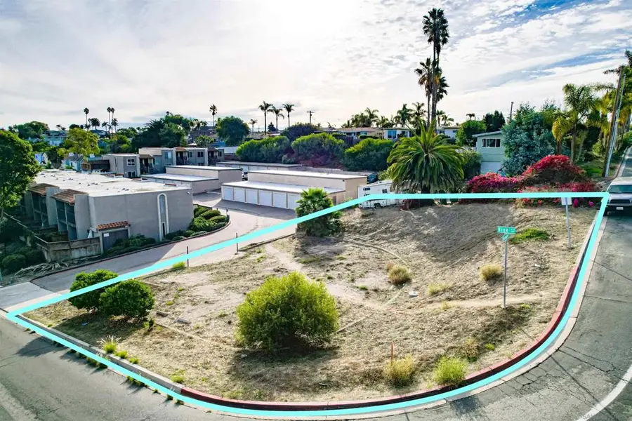 1635 E Minnesota Ave, Oceanside, CA 92054 - Image #2