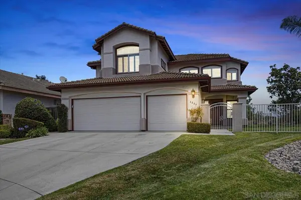 2090 Grand View Glen, Escondido, CA 92026