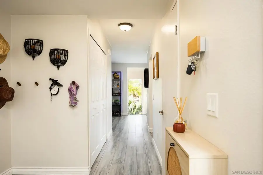 832 Kalpati Cir #E, Carlsbad, CA 92008 - Image #2