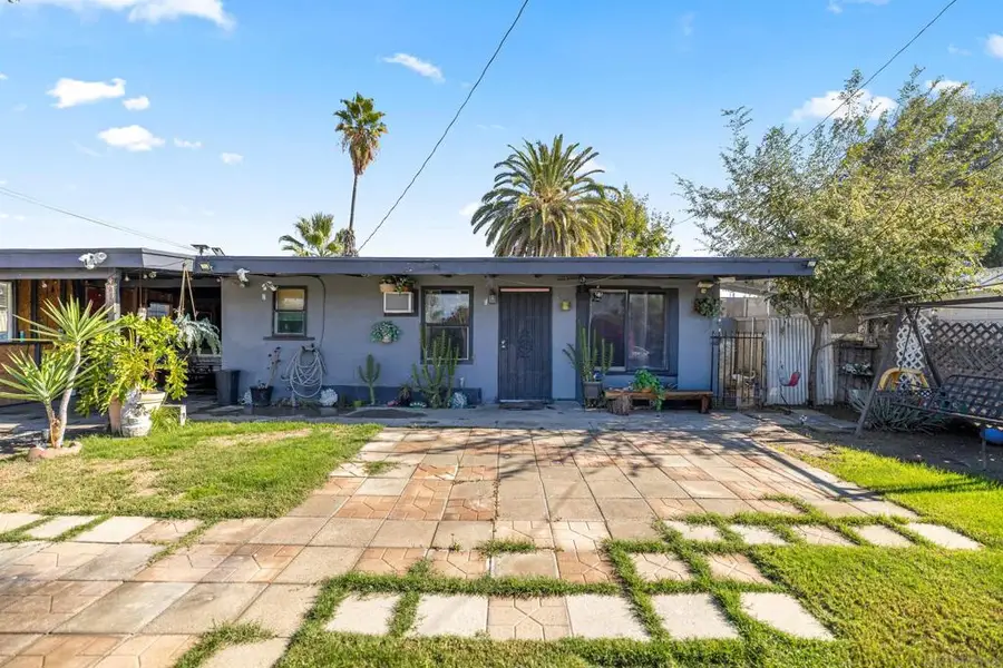 26802 Girard St, Hemet, CA 92544 - #2