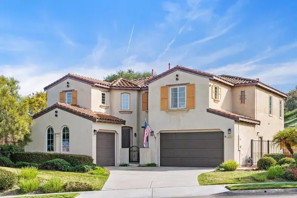 475 Taylor Drive, Oceanside, CA 92056