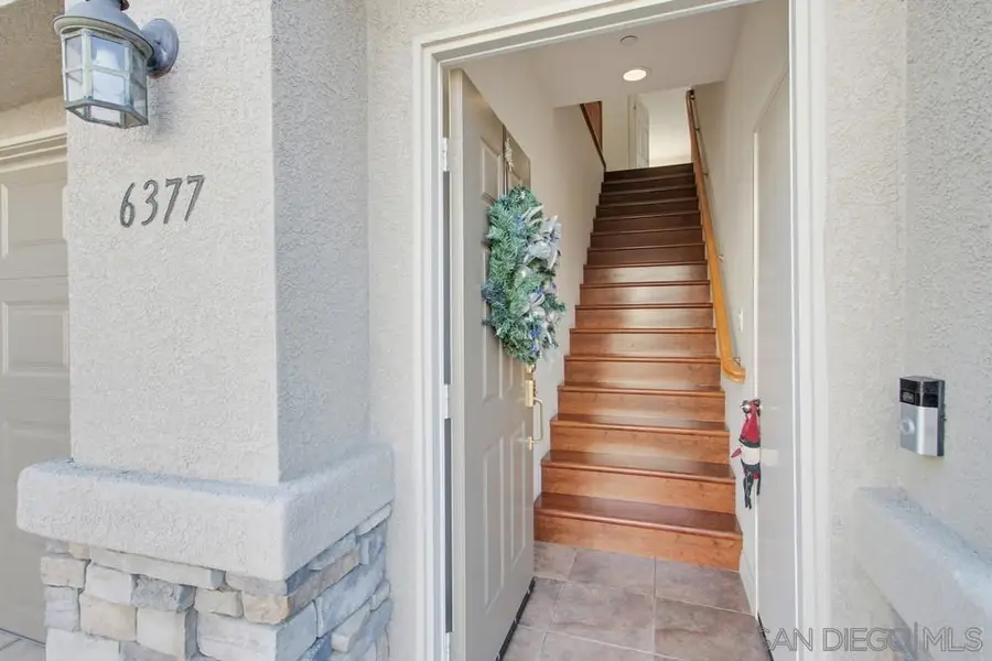 6377 Alexandri Cir, Carlsbad, CA 92011 - Image #3