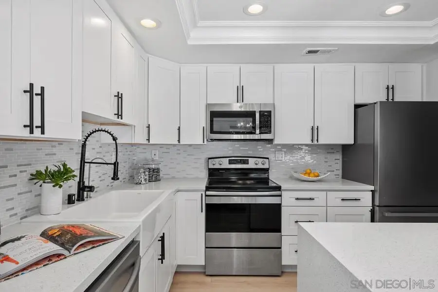 524 Via De La Valle H, Solana Beach, CA 92075 - Image #2