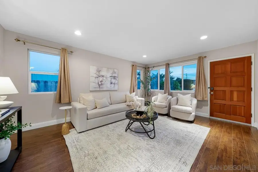 3642 Conrad Avenue, San Diego, CA 92117 - Image #3