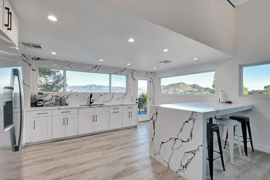 3546 Multiview Drive, Los Angeles, CA 90068 - #3