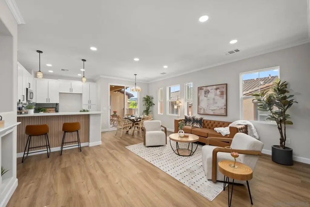 12665 Creekview Dr #140, San Diego, CA 92128 - Image #1