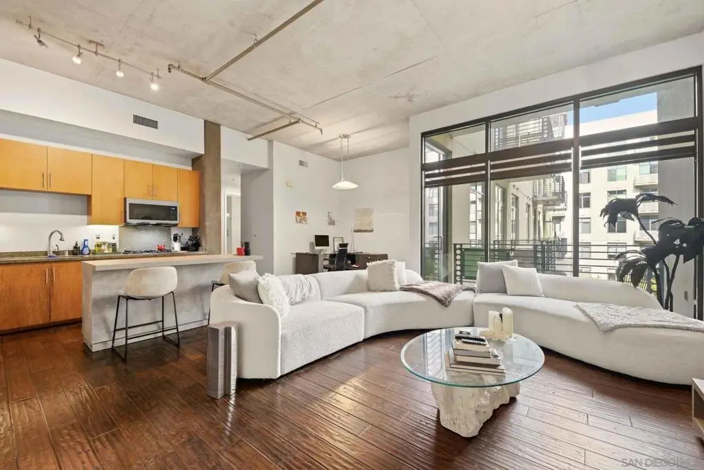 1050 Island Ave #422, San Diego, CA 92101 - Image #1