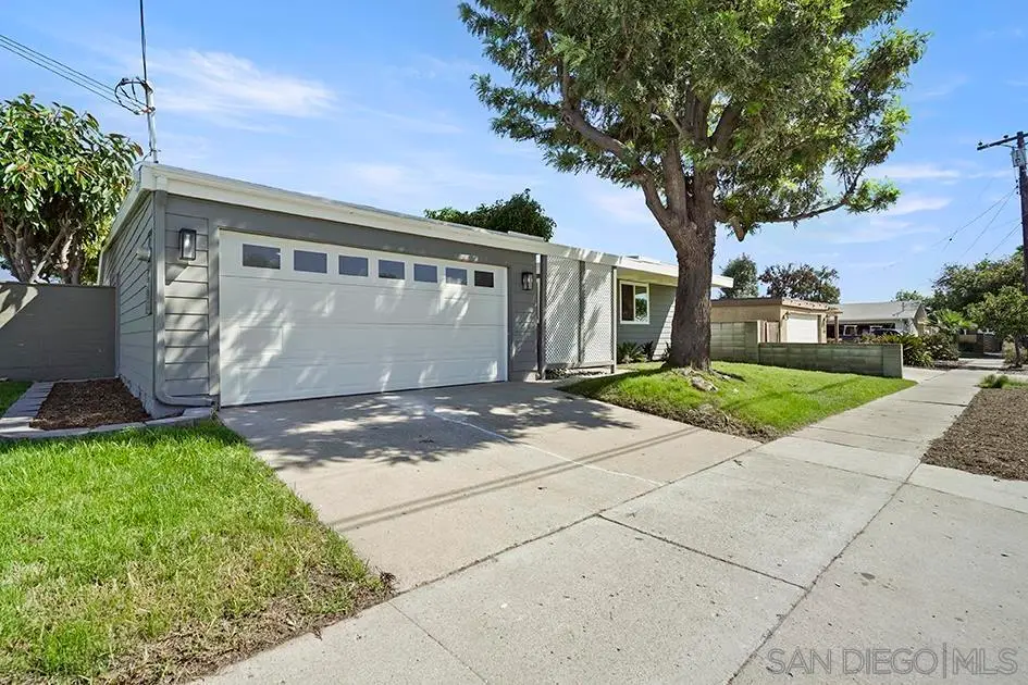 3425 Angwin Dr, San Diego, CA 92123 - Image #1