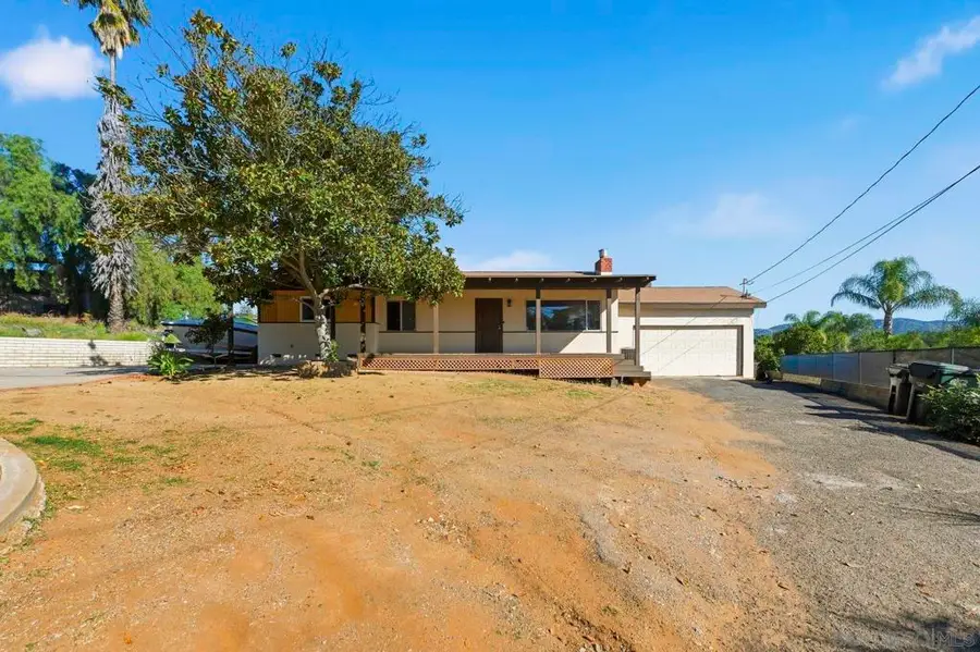 612 Momar Lane, Escondido, CA 92027 - Image #3