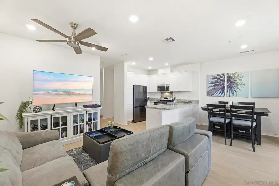 24120 Dolcetto Ave #804, Murrieta, CA 92562 - Image #2