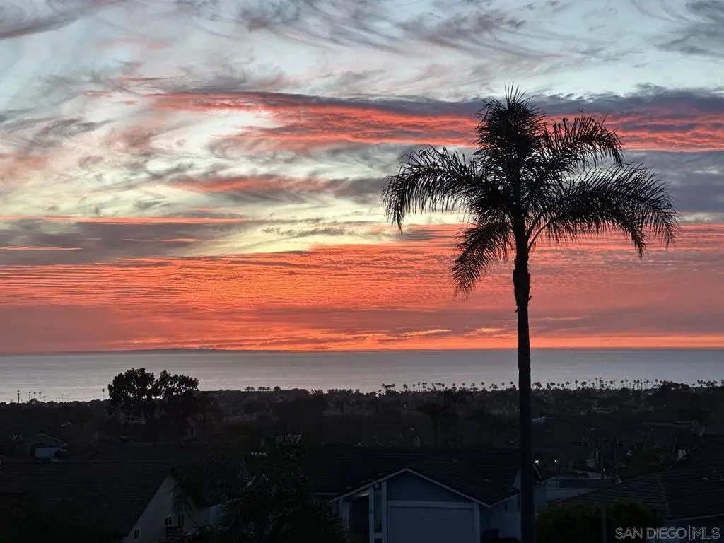 7215 Daffodil Pl, Carlsbad, CA 92011 - Image #1