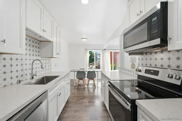 1687 Pentecost Way #4, San Diego, CA 92105