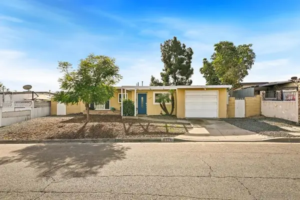 6371 Celia Vista Dr, San Diego, CA 92115