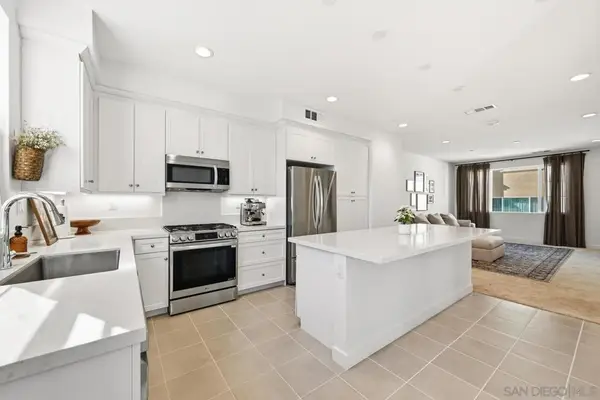 2217 Brix Gln, Escondido, CA 92025