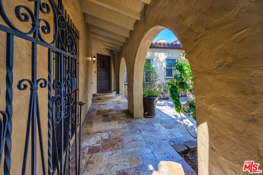 6427 Lindenhurst Avenue, Los Angeles, CA 90048 - #3