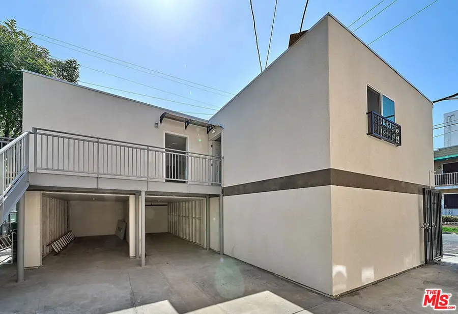 310 N St Andrews Place, Los Angeles, CA 90004 - Image #3