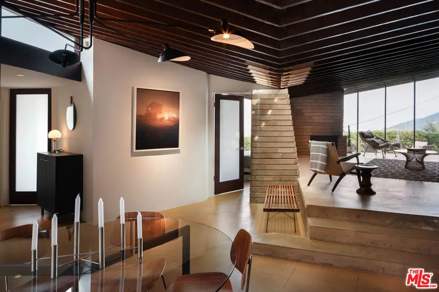 7316 Caverna Drive, Los Angeles, CA 90068 - Image #2