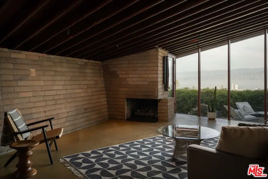 7316 Caverna Drive, Los Angeles, CA 90068 - Image #3