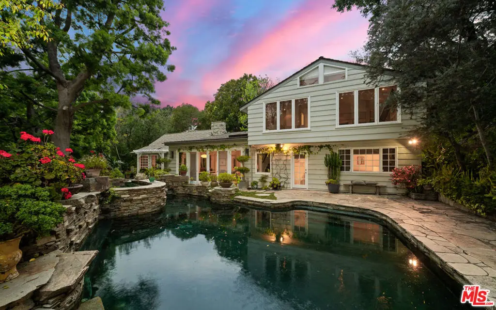 2576 Benedict Canyon Drive, Beverly Hills, CA 90210 - Image #1