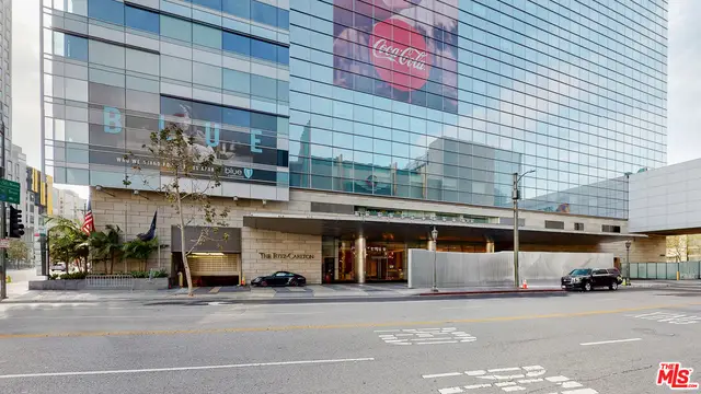 900 W Olympic Boulevard #33B, Los Angeles, CA 90015 - Image #3