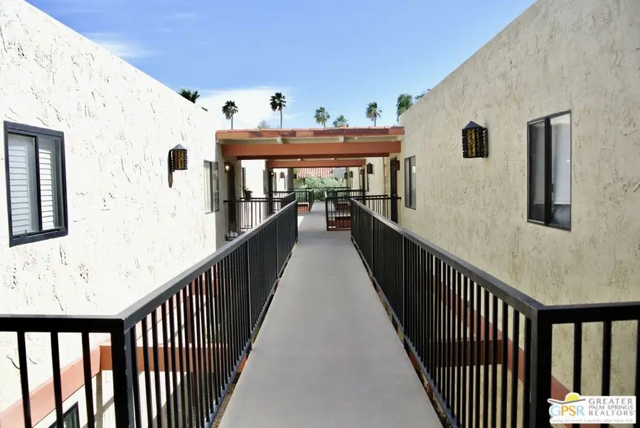 1421 N Sunrise Way #34, Palm Springs, CA 92262 - Image #3