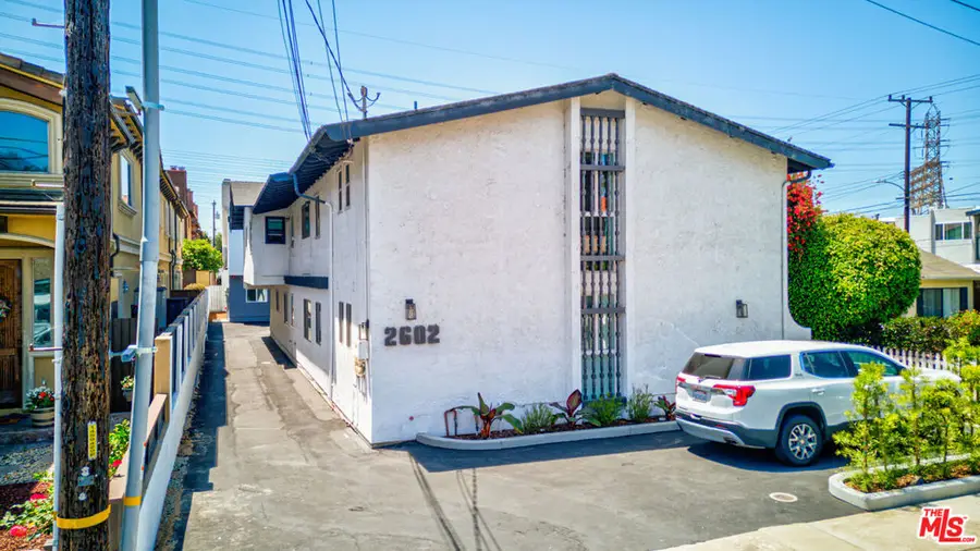 2602 Carnegie Lane, Redondo Beach, CA 90278 - Image #2