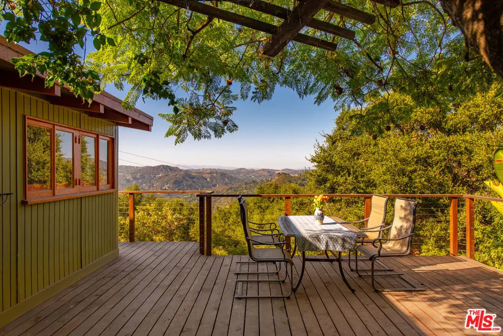 20158 Observation Drive, Topanga, CA 90290 - Image #1