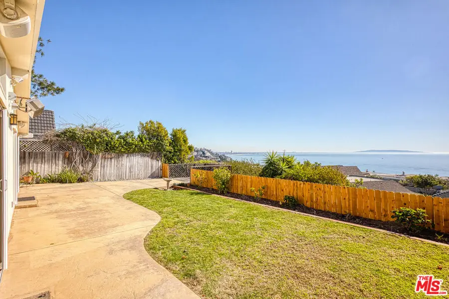 18128 Kingsport Drive, Malibu, CA 90265 - Image #2