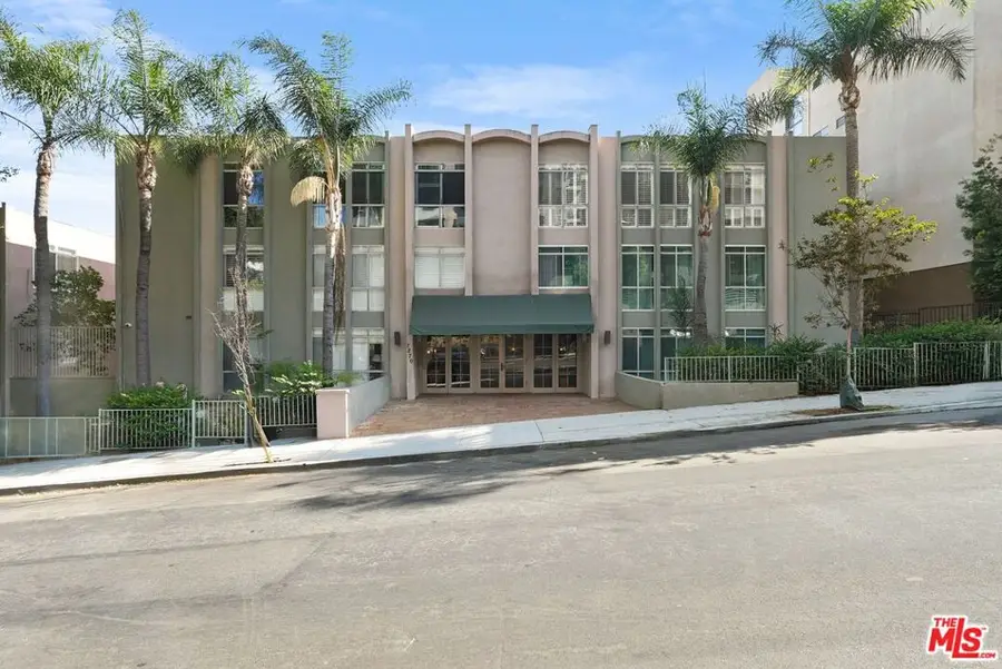 7270 Hillside Avenue #302, Los Angeles, CA 90046 - Image #3