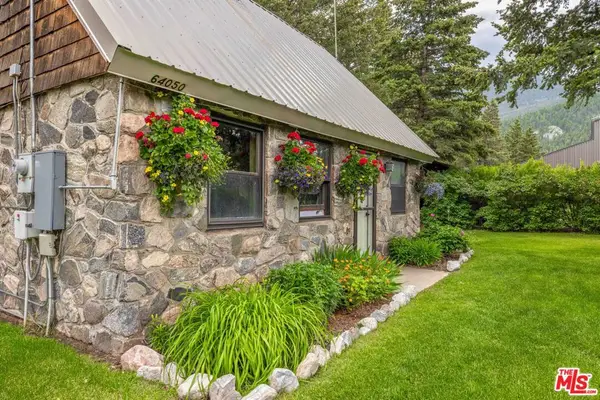 64050 Gallatin Road, Gallatin Gateway, MT 59730