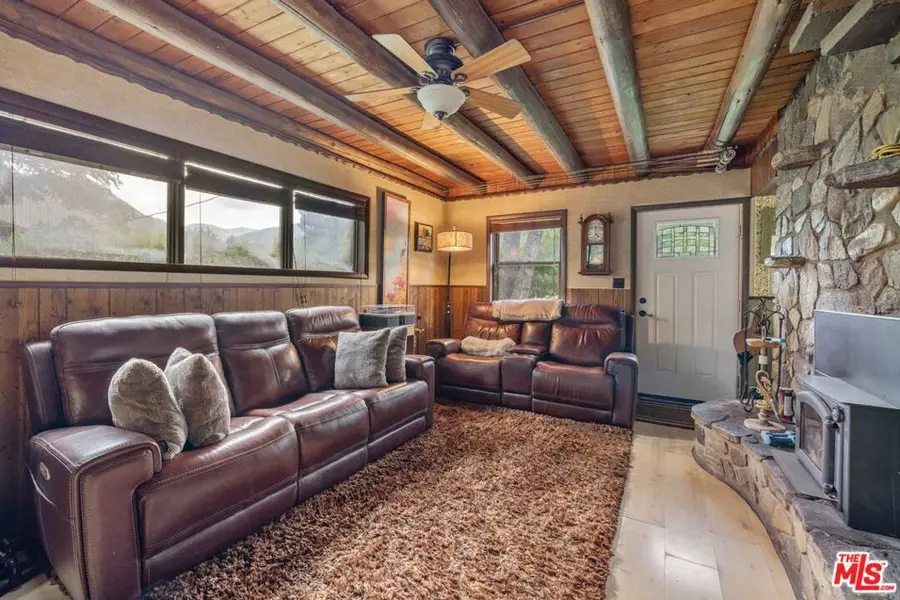 64050 Gallatin Road, Gallatin Gateway, MT 59730 - Image #3