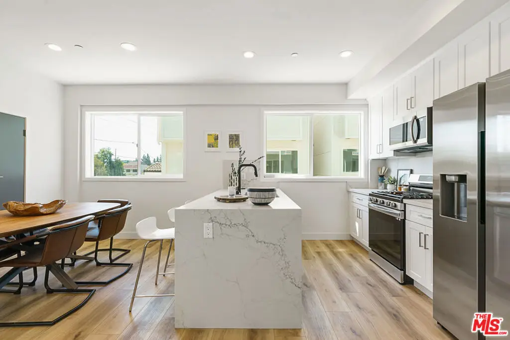 14651 W Sara Lane, Panorama City, CA 91402 - Image #1